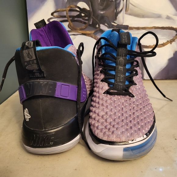 Men's Nike Alphadunk Basketball Shoe, size 10 - Picture 12 of 16